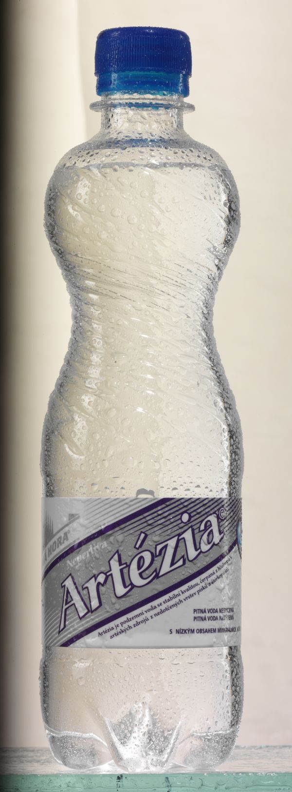Stolní voda ARTEZIA